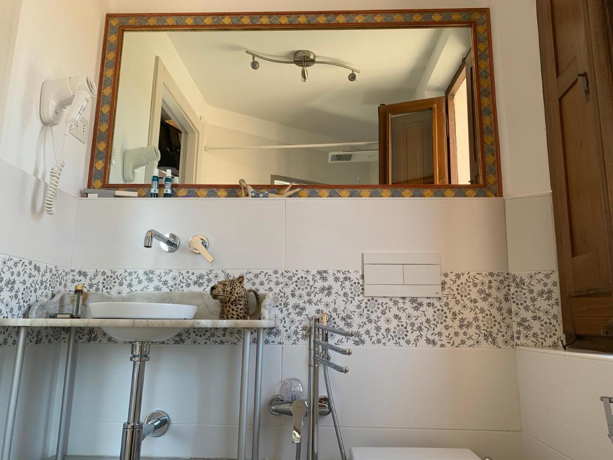 Charlotte Wix Rooms Sirolo Buitenkant foto